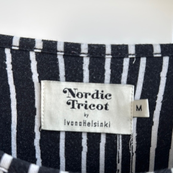 Nordic Tricot by Ivana Helsinki Mini Black White Striped Dress with 3/4 Sleeves - Picture 5 of 14